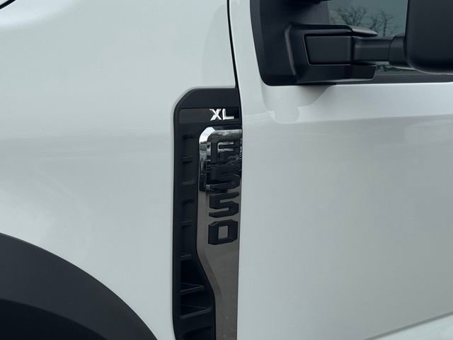 New 2026 Ford F550 4x4 Regular Cab Super Duty image 6
