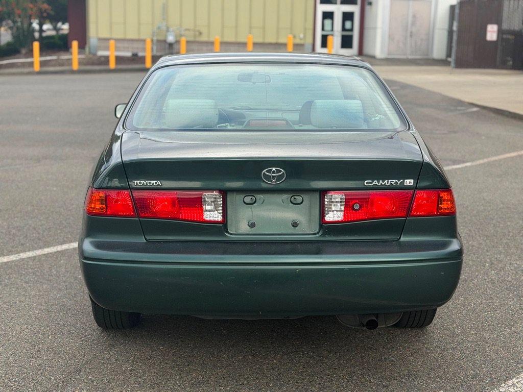 Used 2001 Toyota Camry CE FWD image 6