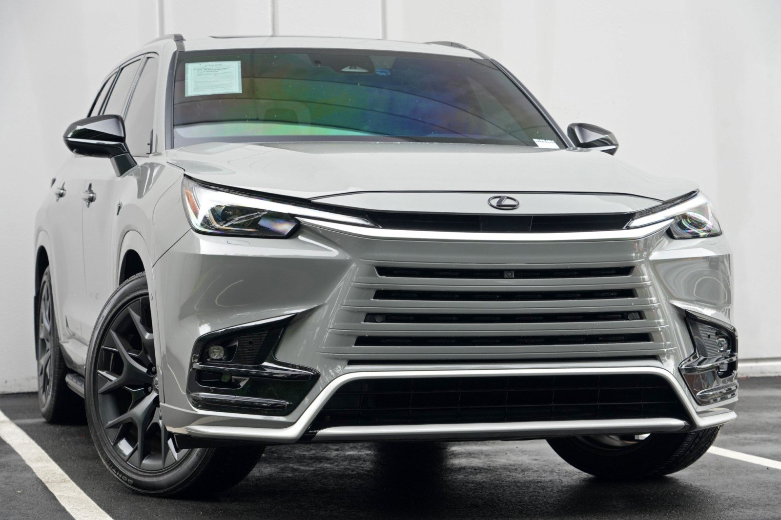 Used 2025 Lexus TX 350 AWD w/ Technology Package image 4