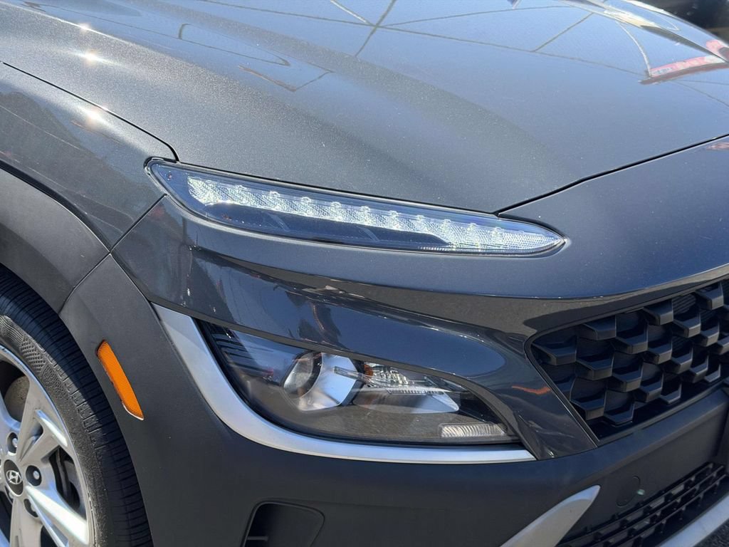 Certified 2023 Hyundai Kona SEL w/ Convenience Package AWD/4WD image 9