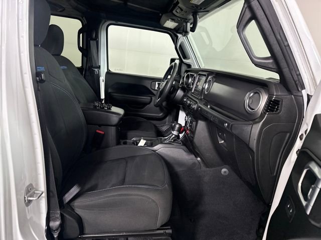 Used 2023 Jeep Wrangler Unlimited Rubicon 4xe image 28