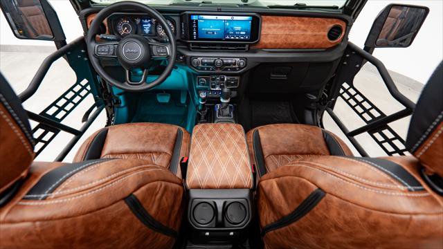 Used 2026 Jeep Gladiator Sport image 2