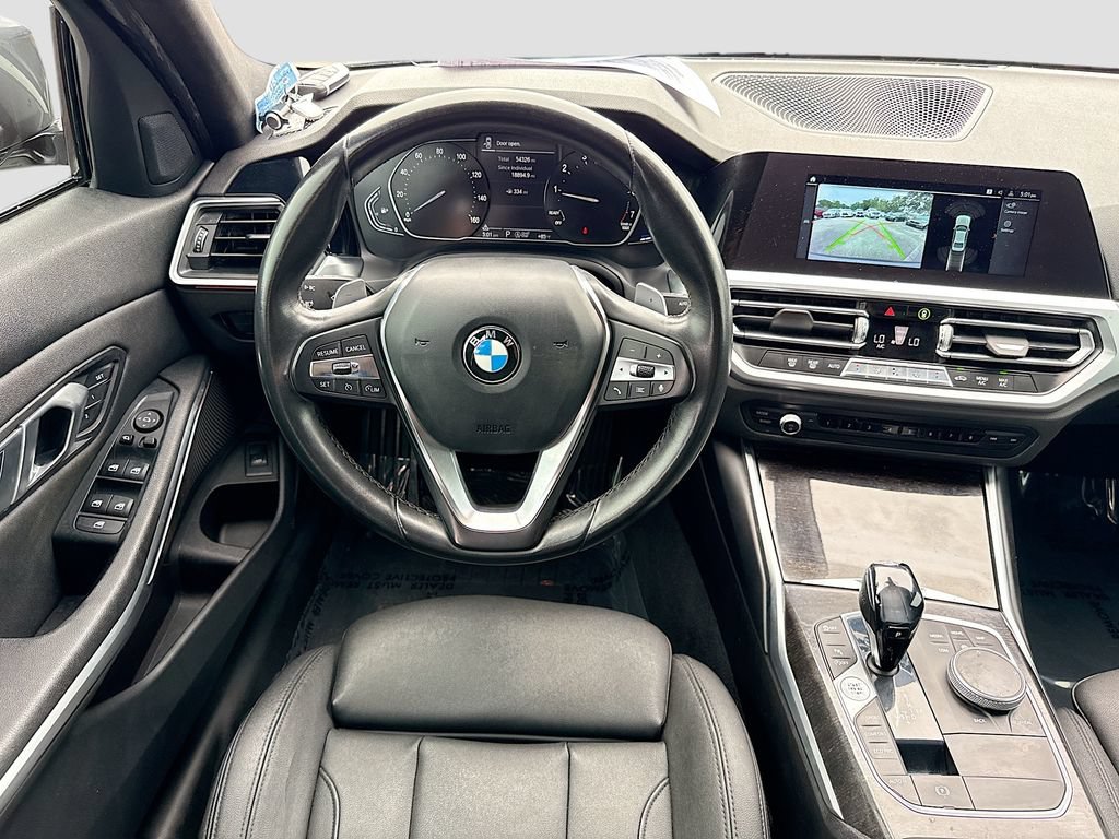 Used 2021 BMW 330i Sedan w/ Convenience Package RWD image 16