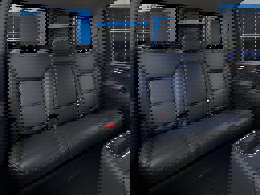 New 2025 GMC Sierra 2500 Denali w/ Denali Reserve Package image 18