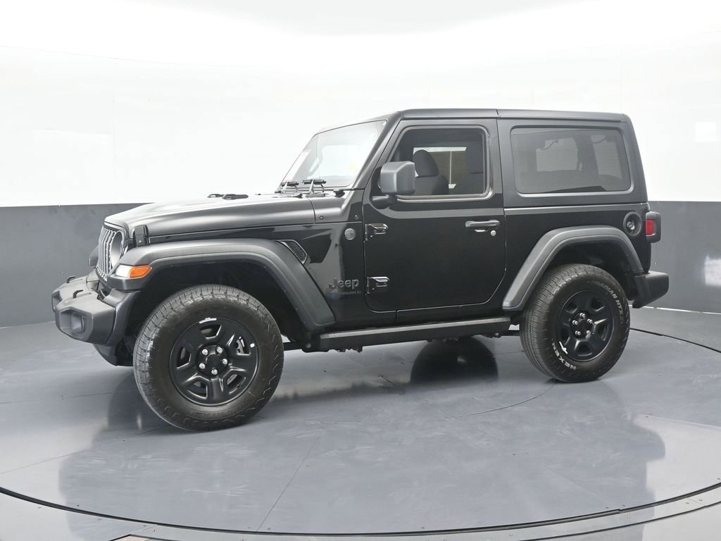Used 2025 Jeep Wrangler Sport video 2