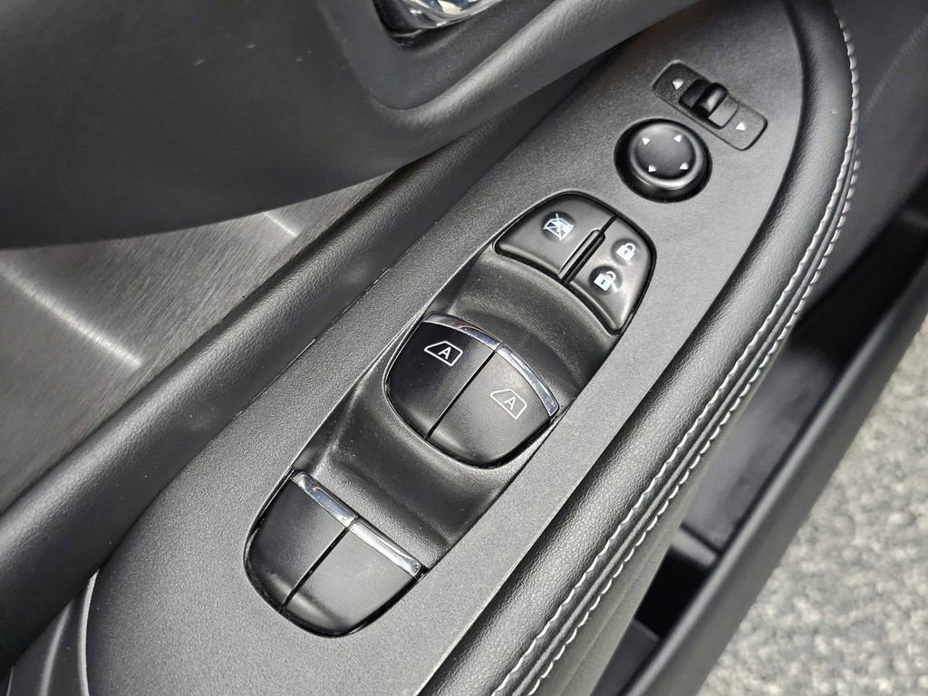 Used 2021 Nissan Murano SL w/ SL Moonroof Package image 30