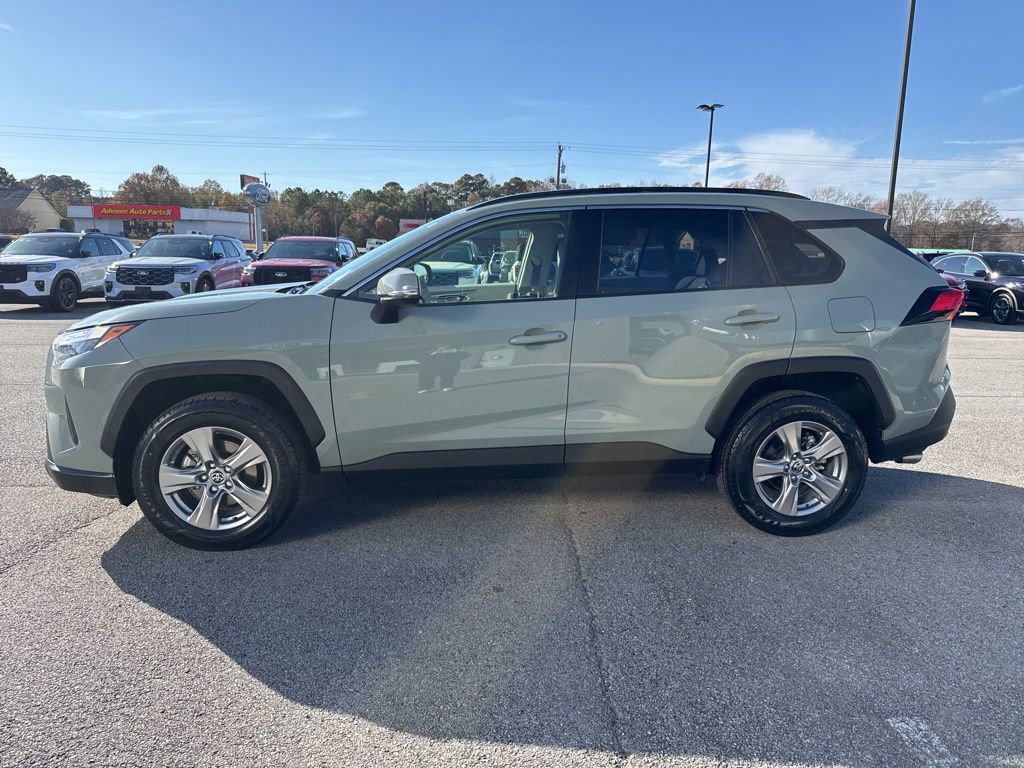 Used 2023 Toyota RAV4 XLE image 5