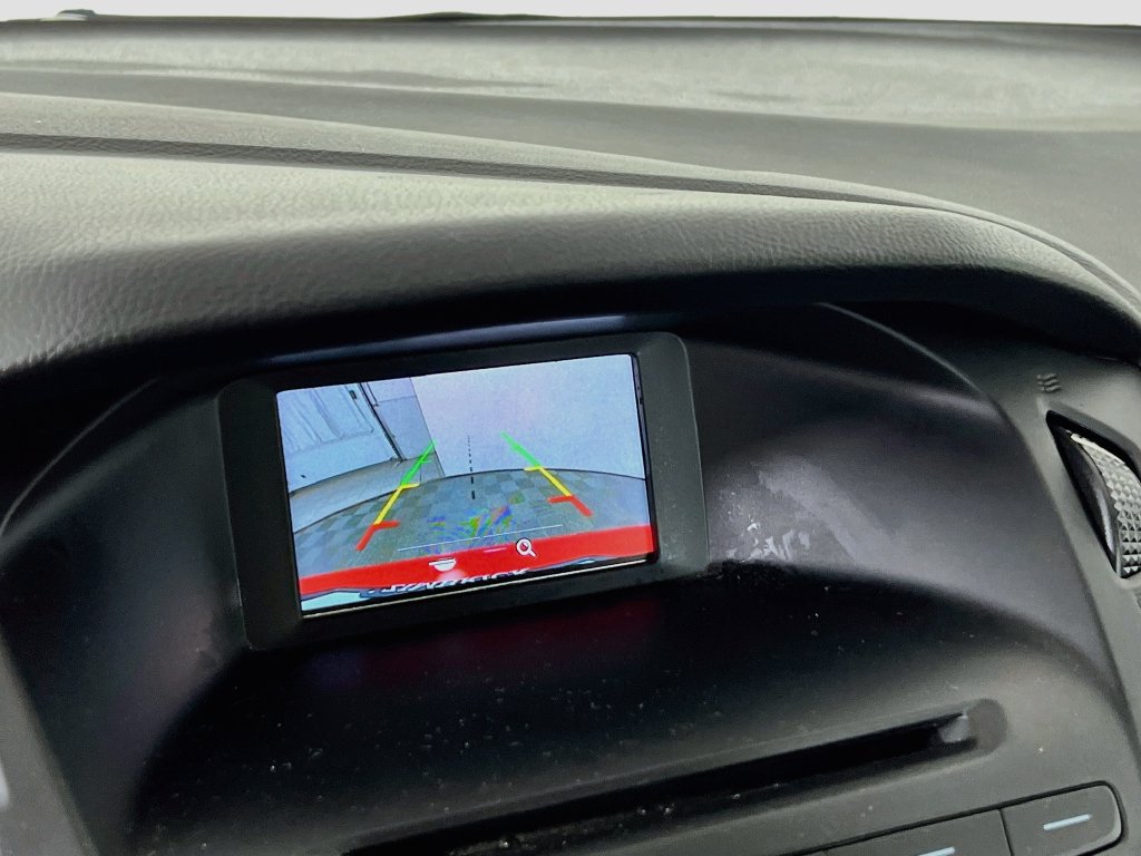 Used 2017 Ford Focus SE w/ Cold Weather Package FWD image 12