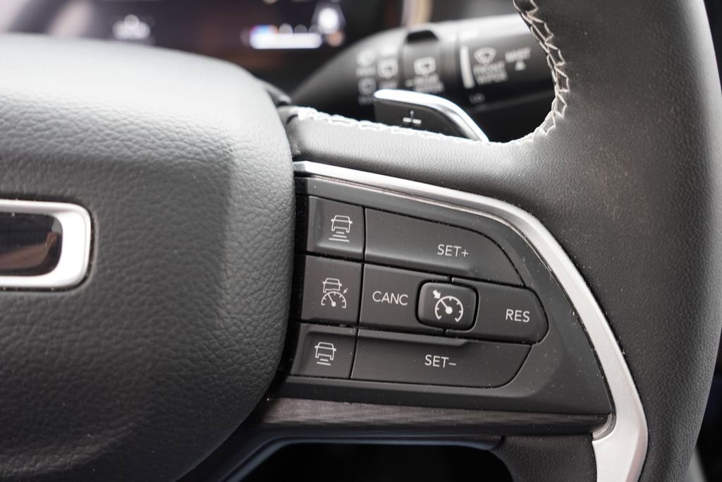 Certified 2023 Jeep Grand Cherokee L Laredo w/ Luxury Tech Group I image 34