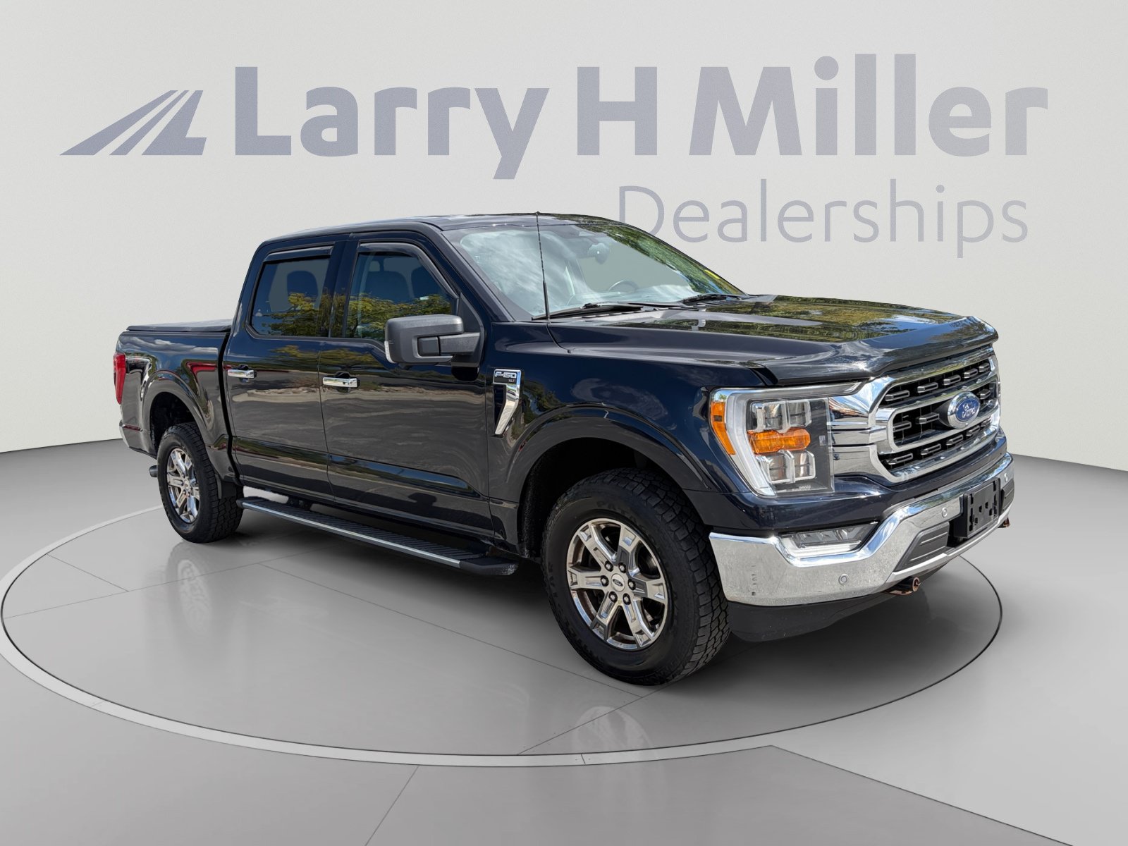 Used 2021 Ford F150 XLT w/ Equipment Group 302A High AWD/4WD image 7