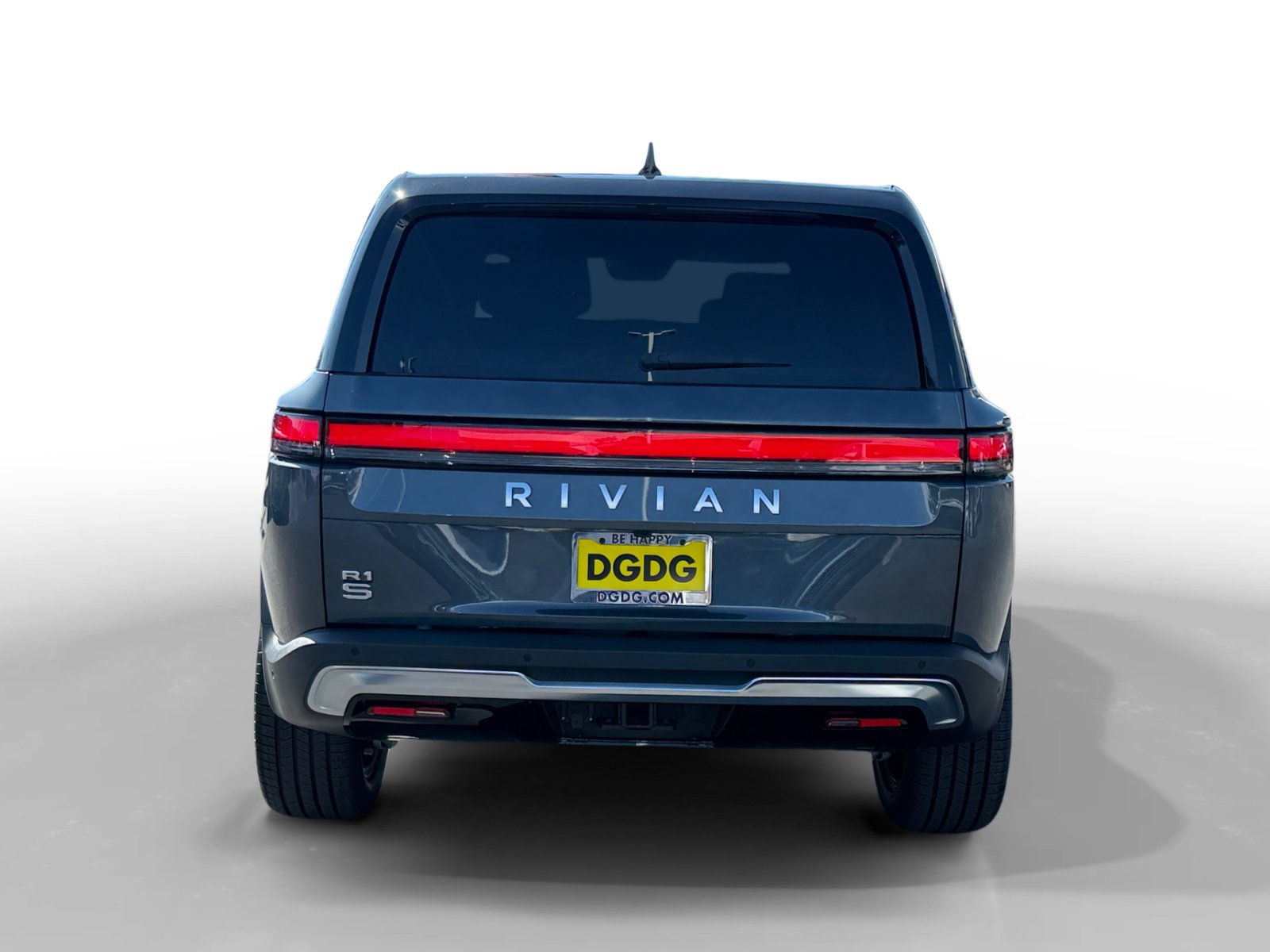 Used 2024 Rivian R1S Adventure Dual AWD/4WD image 4