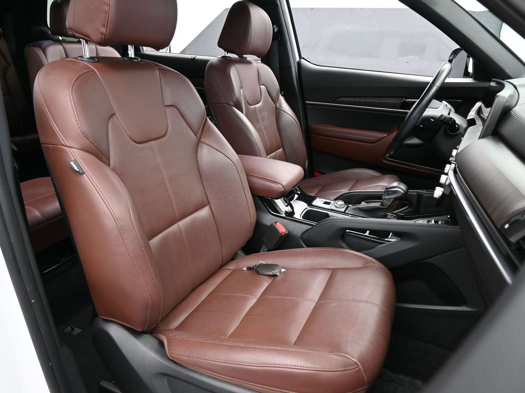 Used 2023 Kia Telluride SX image 56