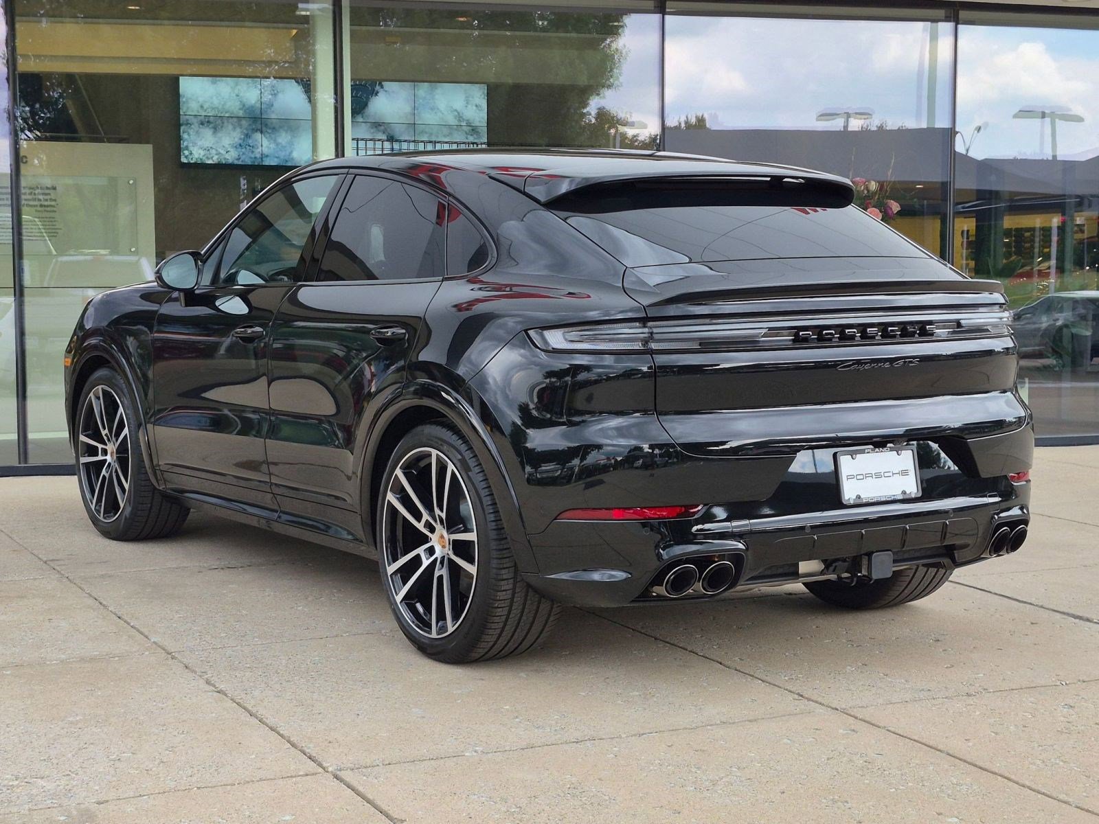 New 2026 Porsche Cayenne GTS AWD/4WD image 3