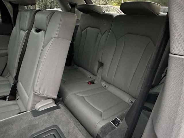 Used 2019 Audi Q7 3.0T Premium Plus w/ Premium Plus Package AWD/4WD image 11