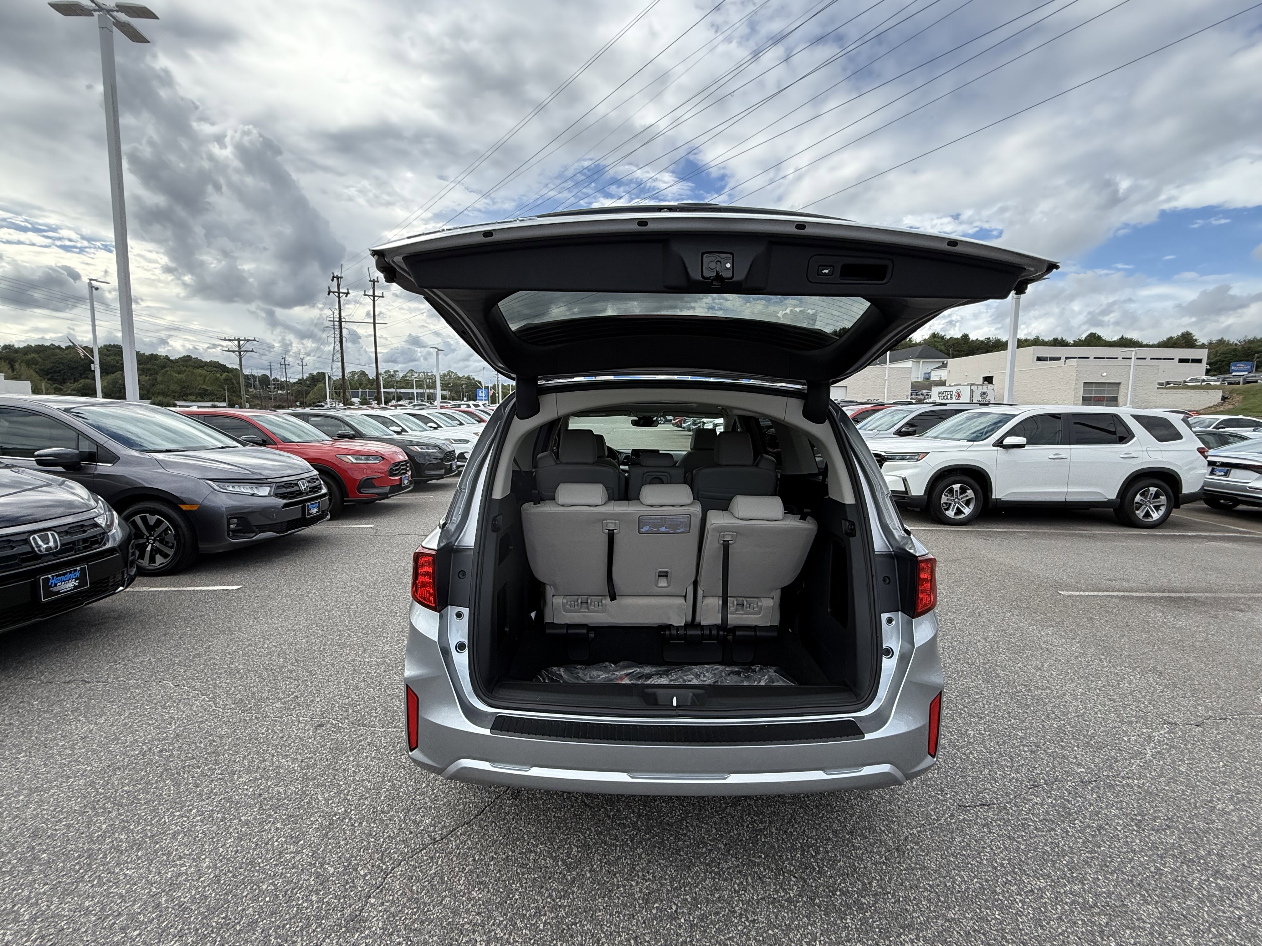 New 2026 Honda Odyssey EX-L image 32