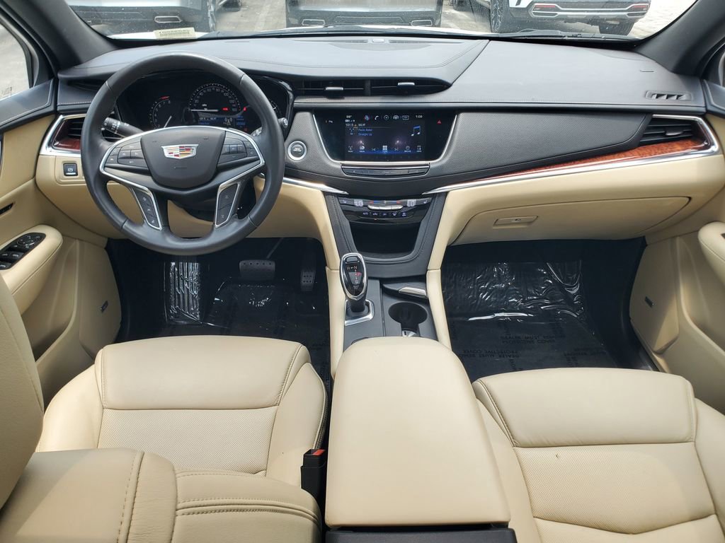Used 2019 Cadillac XT5 Luxury FWD image 10