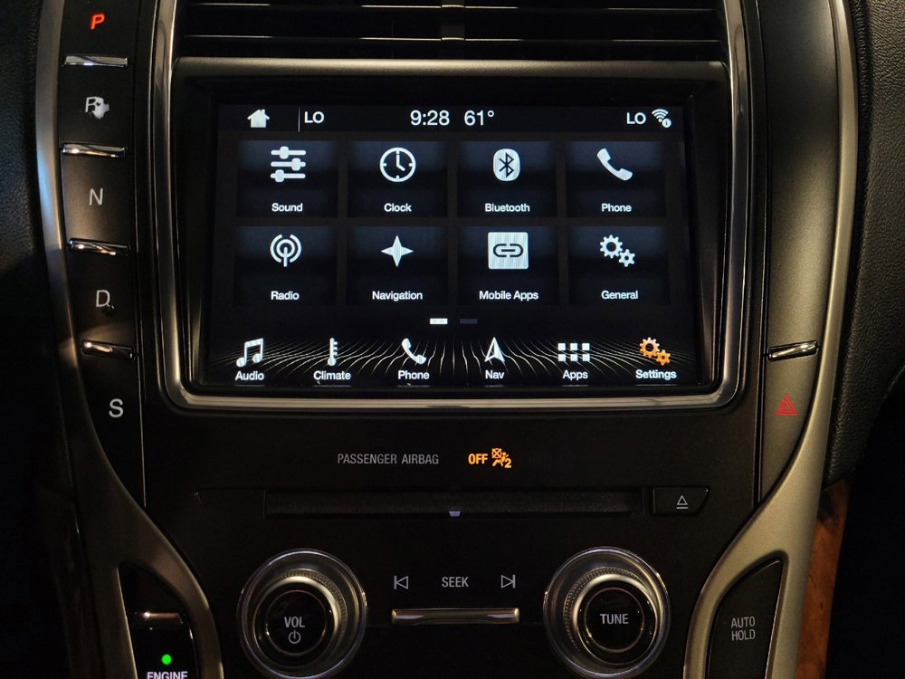 Used 2018 Lincoln MKX Select w/ Select Plus Package FWD image 25