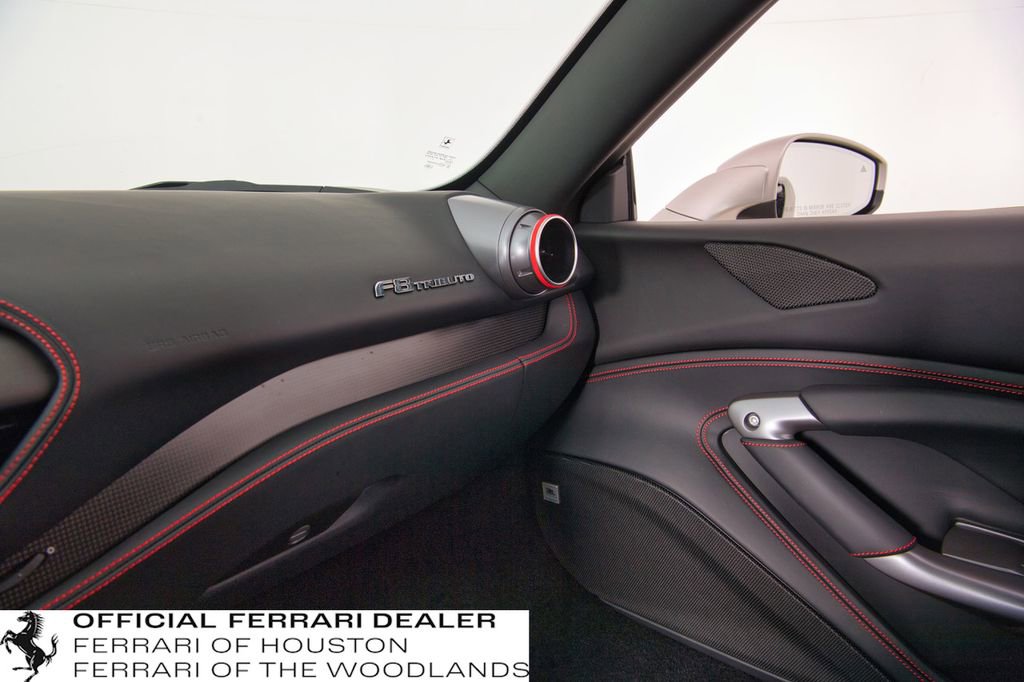 Used 2022 Ferrari F8 Tributo image 17