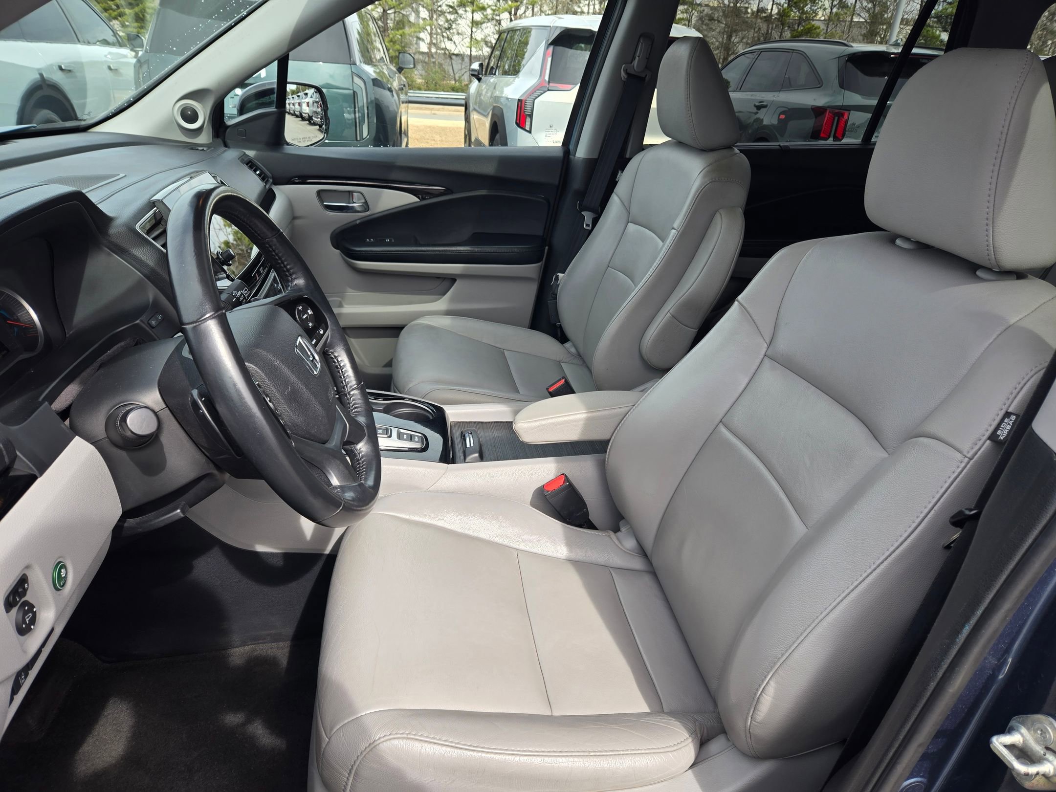 Used 2019 Honda Pilot Touring image 22