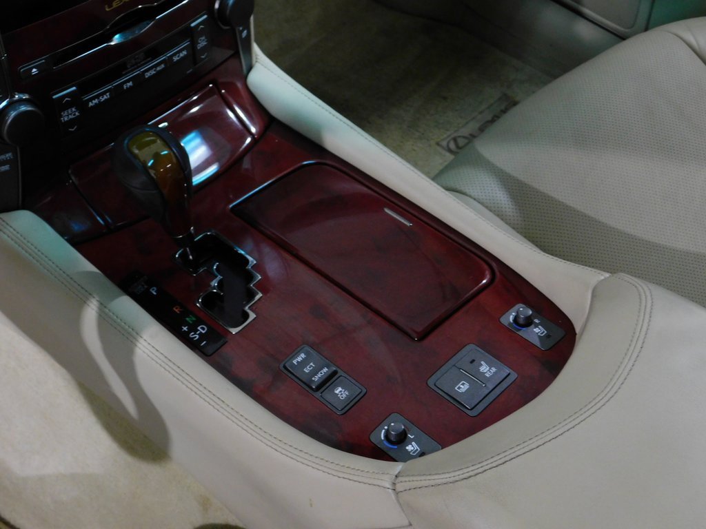 Used 2008 Lexus LS 460 image 58