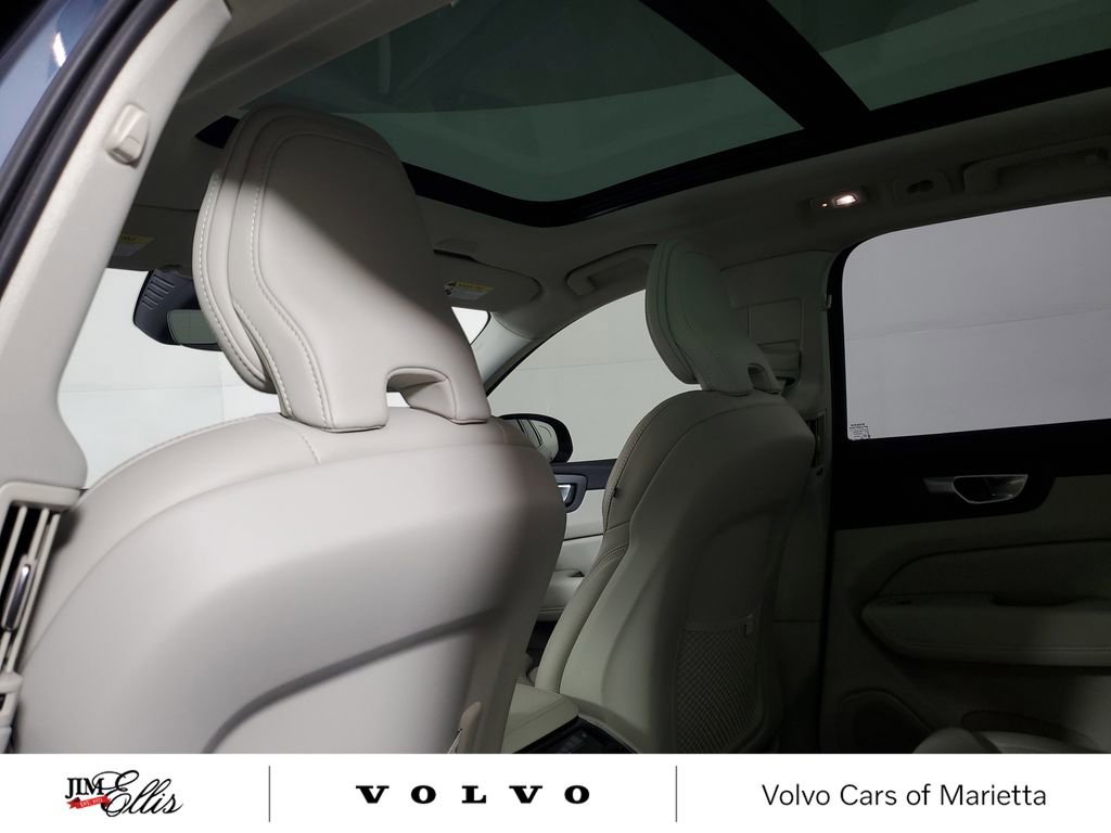 Used 2026 Volvo XC60 B5 Ultra w/ Protection Package Premier image 15
