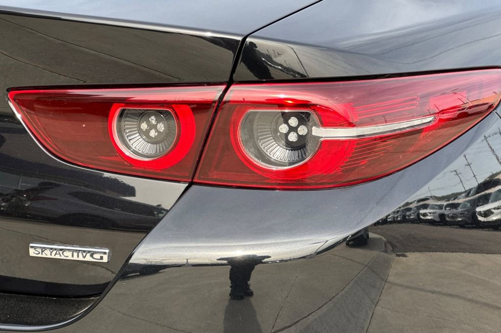 Used 2020 MAZDA MAZDA3 Sedan w/ Premium Package image 35