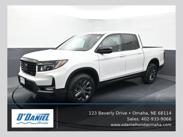 Used 2023 Honda Ridgeline Sport image 1