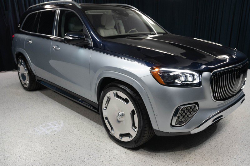 New 2026 Mercedes-Benz Maybach GLS 600 4MATIC image 3