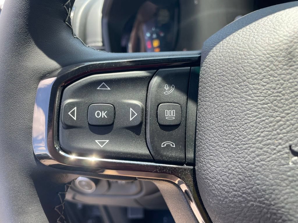New 2026 RAM 2500 Limited AWD/4WD image 29
