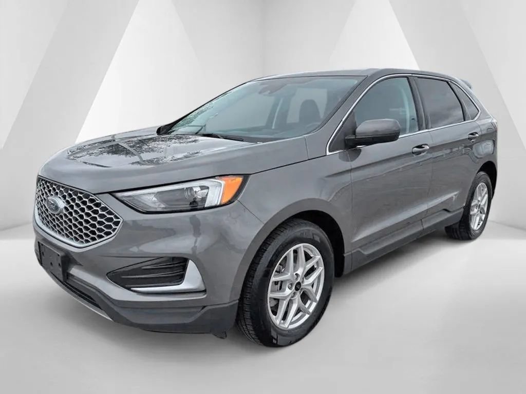 Used 2024 Ford Edge SEL AWD/4WD image 3