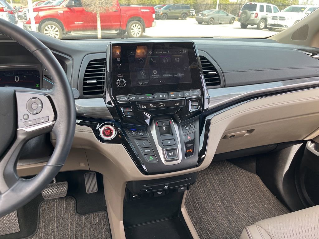 Certified 2024 Honda Odyssey Elite image 19