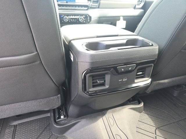 New 2026 Chevrolet Silverado 2500 ZR2 AWD/4WD image 30