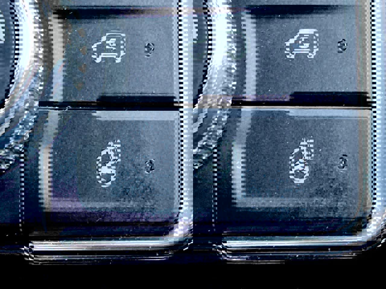 Used 2024 GMC Yukon Denali Ultimate image 27