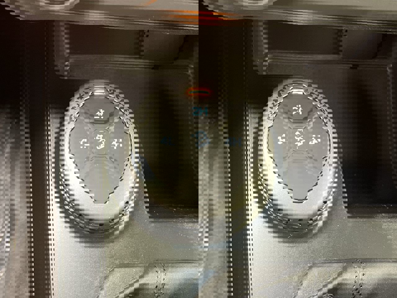 New 2025 Ford Bronco 4-Door image 14