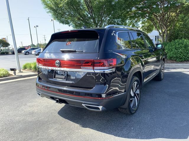 Used 2025 Volkswagen Atlas SEL AWD/4WD image 8