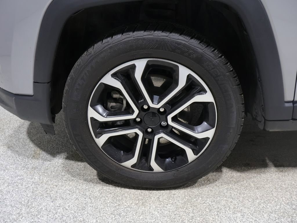 Used 2023 Jeep Compass Limited AWD/4WD image 8