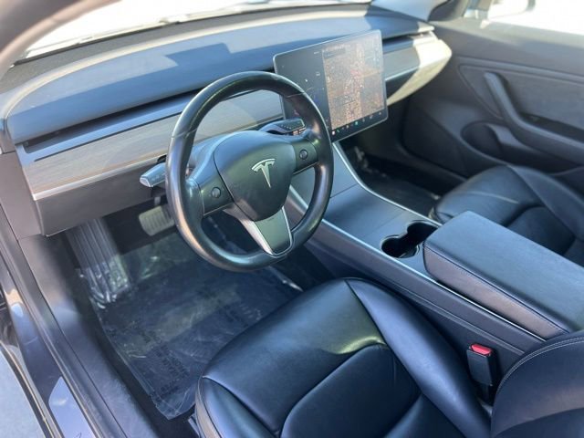 Used 2019 Tesla Model 3 Standard Range Plus image 11