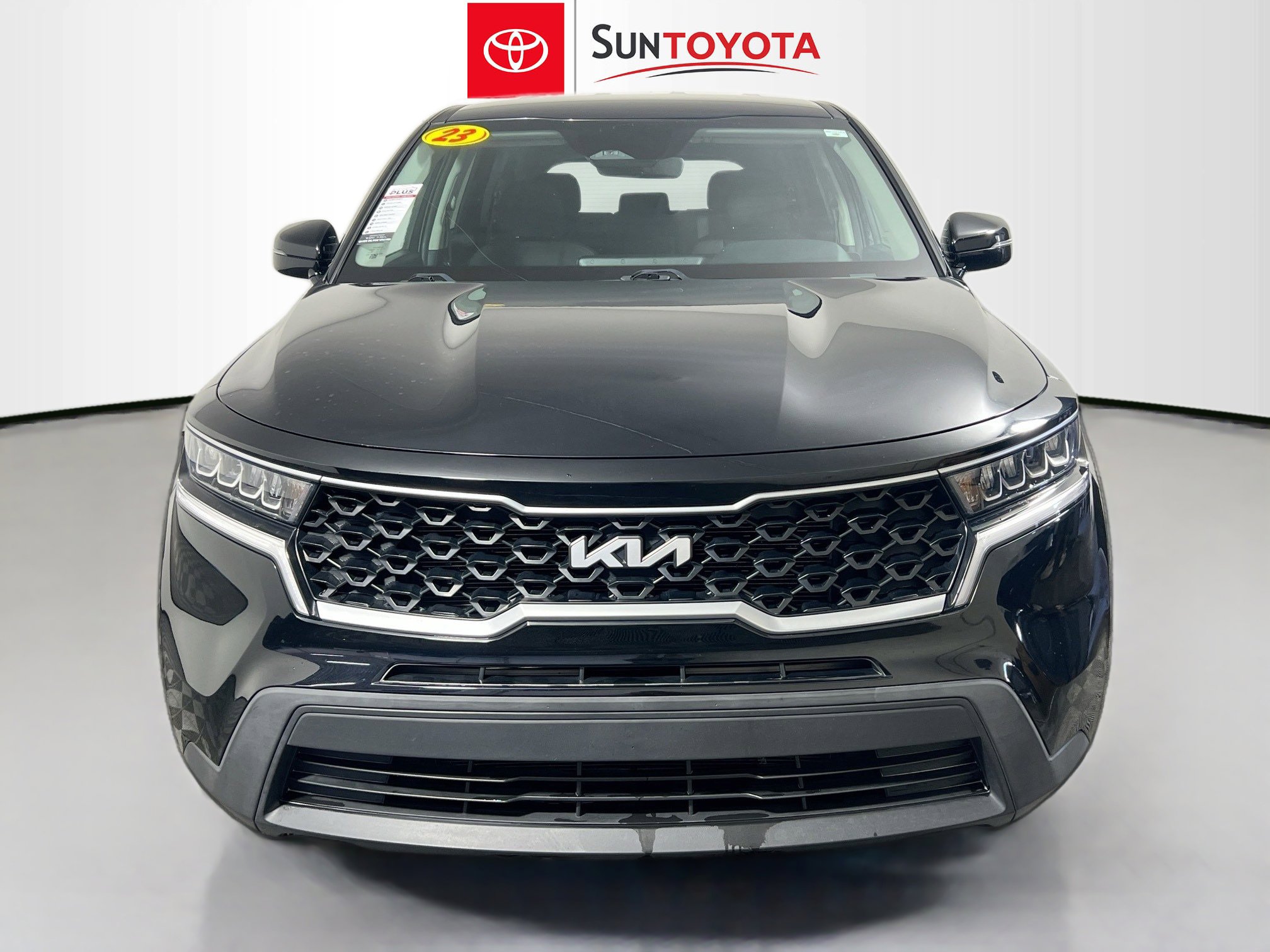 Used 2023 Kia Sorento LX FWD image 10