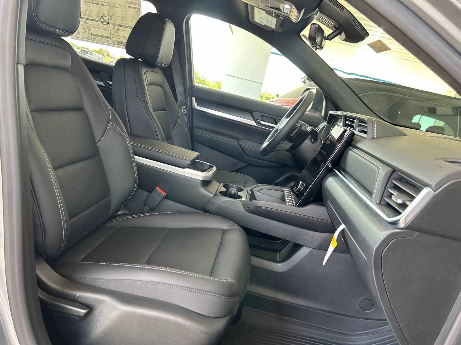 New 2027 GMC Terrain Elevation w/ Elevation Premium Package FWD image 15