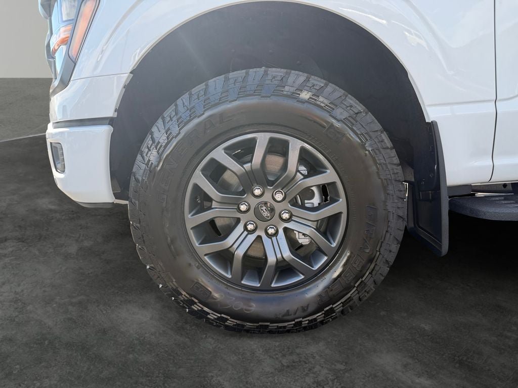 Used 2026 Ford F150 Tremor w/ Equipment Group 402B MID AWD/4WD image 4