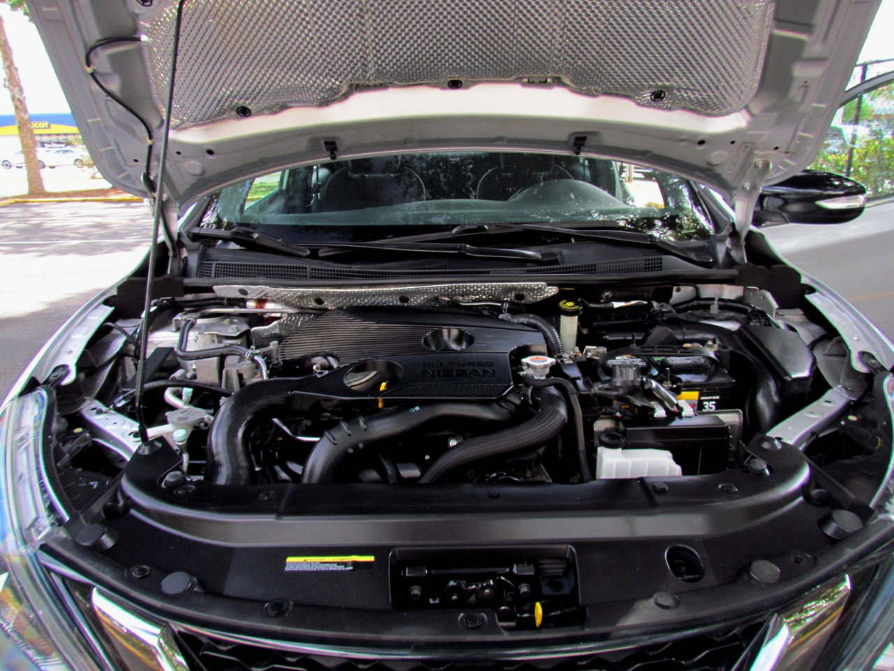 Used 2019 Nissan Sentra NISMO w/ Electronics Package image 28