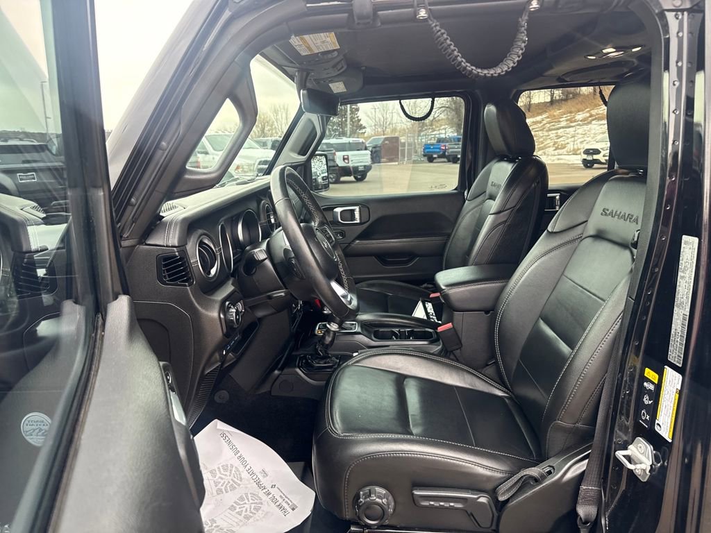 Used 2021 Jeep Wrangler Unlimited Sahara w/ Cold Weather Group image 13