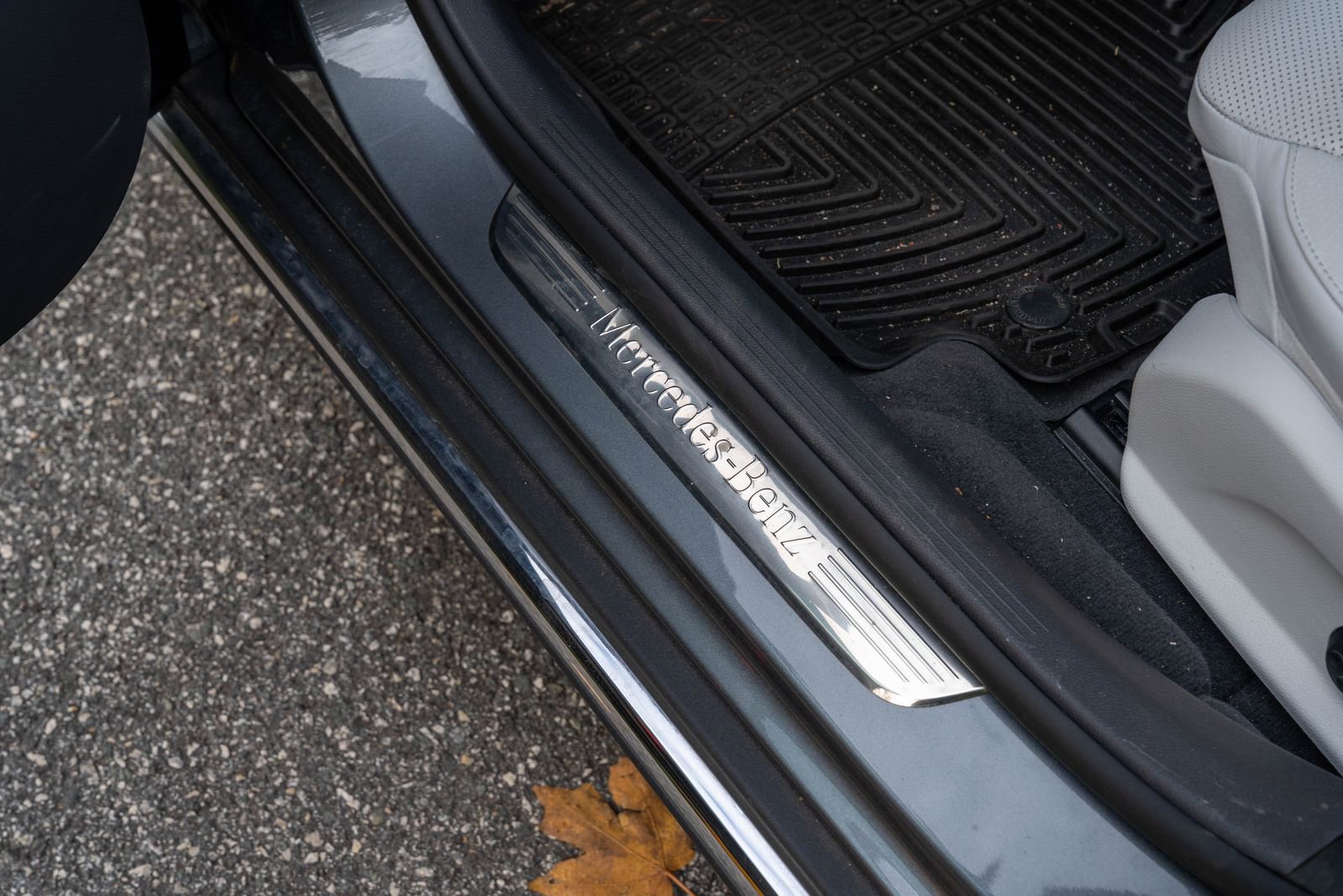 Used 2023 Mercedes-Benz E 450 4MATIC All-Terrain Wagon image 18