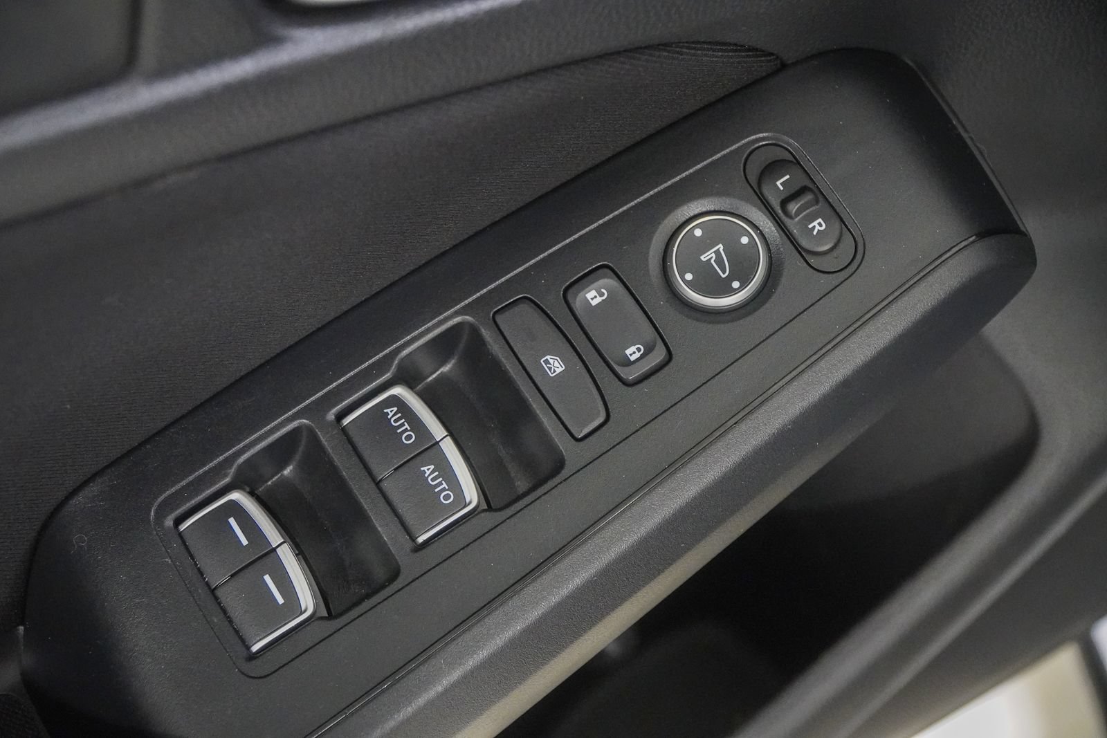 Used 2023 Honda Civic LX image 18