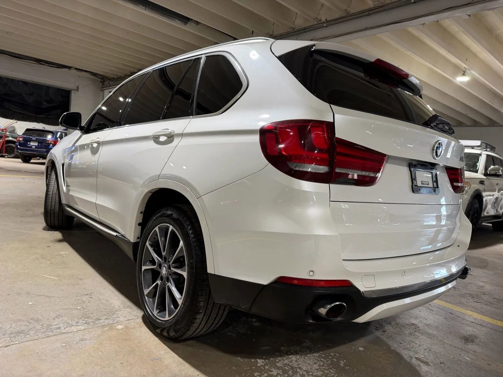 Used 2017 BMW X5 xDrive35i AWD/4WD image 3