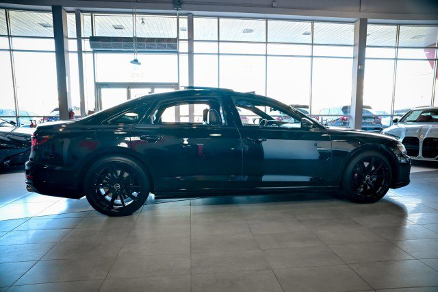 Used 2022 Audi S8 w/ S8 Comfort Plus Package image 4