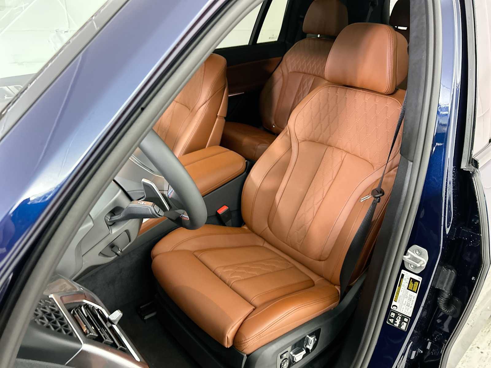 New 2026 BMW X7 M60i image 13