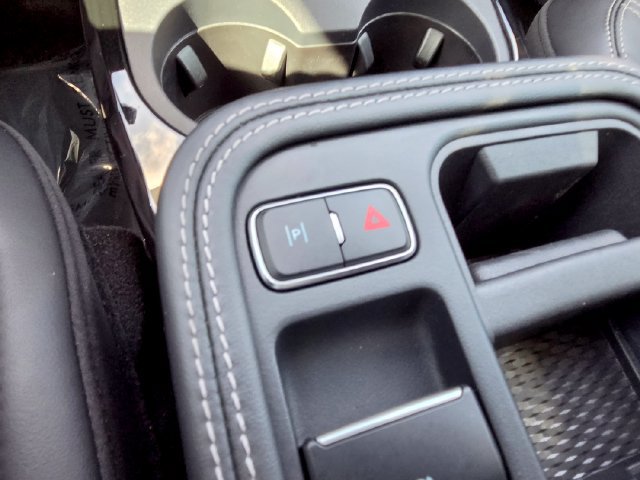 Used 2025 Ford Mustang Mach-E Premium RWD image 31