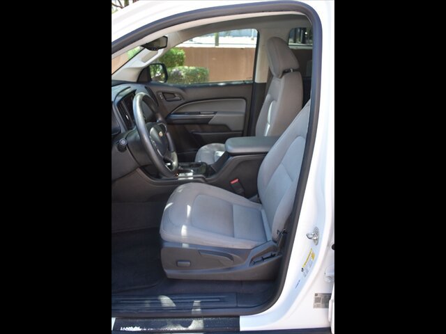 Used 2020 Chevrolet Colorado W/T w/ WT Convenience Package AWD/4WD image 15