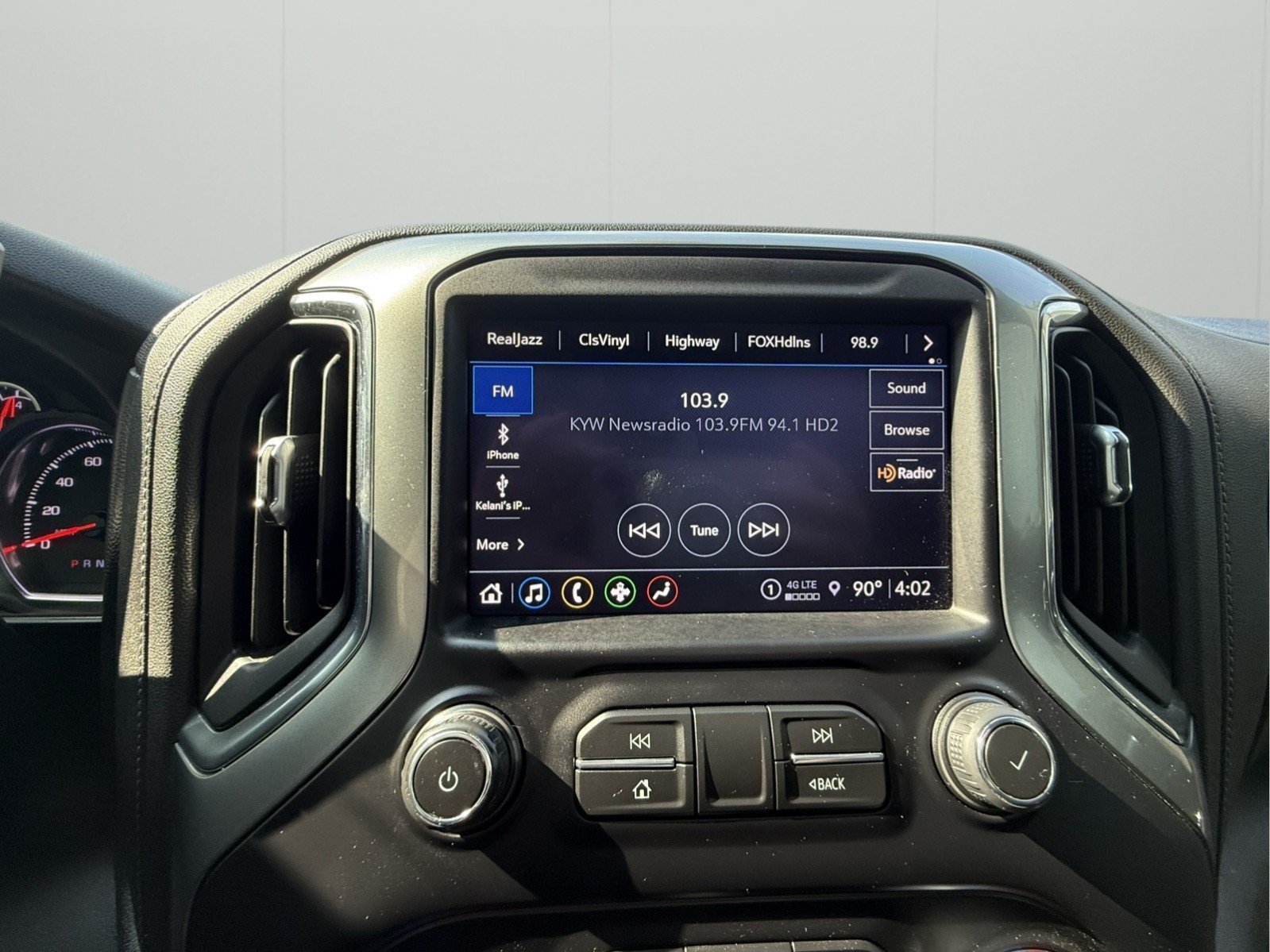 Used 2021 Chevrolet Silverado 1500 RST w/ Rally Edition AWD/4WD image 12